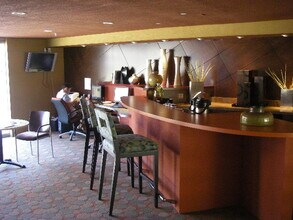 3440 Lebon Dr, Unit Grnd Flr in San Diego, CA - Building Photo - Building Photo