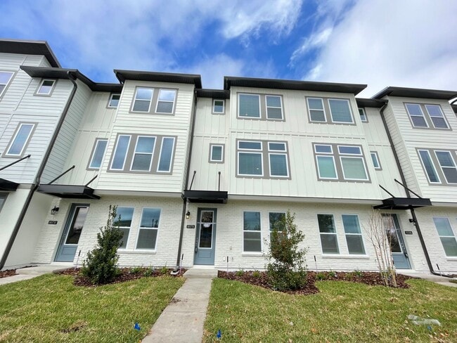 property at 8578 Warburg Aly
