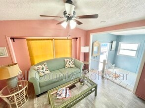 1475 Flamingo Dr in Englewood, FL - Building Photo - Building Photo