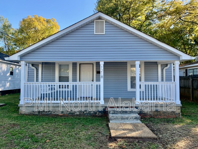 1218 Stevens Ave NE in Huntsville, AL - Building Photo