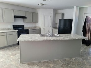 285 Riley Wy in Spring Hope, NC - Building Photo - Building Photo