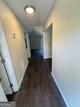 1867 Myrtle Dr SW in Atlanta, GA - Foto de edificio - Building Photo