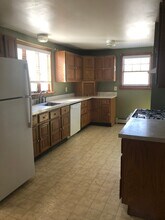 5 Maple Ave in Plainsboro, NJ - Building Photo - Building Photo