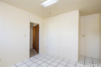 1358 Molehu Dr in Honolulu, HI - Building Photo - Building Photo