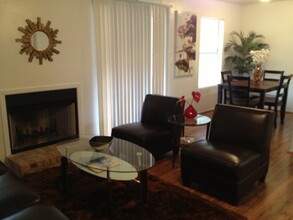 2602 Pecan Knoll St in Bryan, TX - Foto de edificio - Building Photo