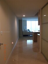 1830 S Ocean Dr, Unit # 4311 in Hallandale Beach, FL - Building Photo - Building Photo