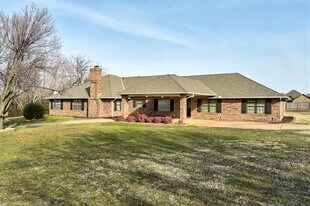 7201 NW 150th St in Oklahoma City, OK - Building Photo