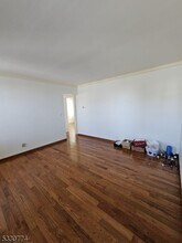 505 Hoboken Rd in Carlstadt, NJ - Building Photo - Building Photo