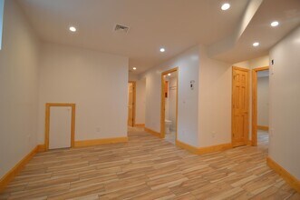 182 Babcock St, Unit 1 in Brookline, MA - Building Photo - Building Photo