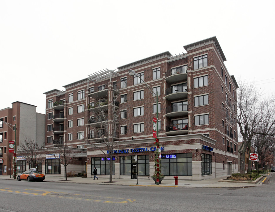 The Edgewater Glen in Chicago, IL - Building Photo