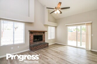 1915 S 39th St in Mesa, AZ - Building Photo - Building Photo