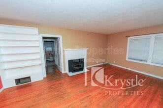 8 Fairview Ave in Vallejo, CA - Building Photo - Building Photo