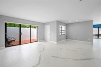 20904 Leeward Ct in Aventura, FL - Building Photo - Building Photo