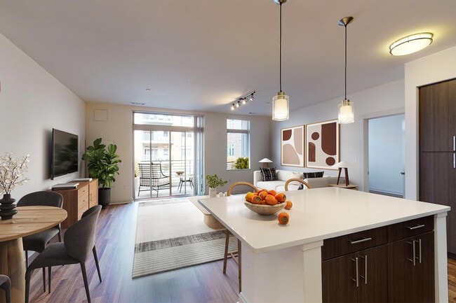 Currents on the Charles