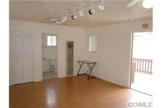 103 Corona Ave in Long Beach, CA - Building Photo - Building Photo