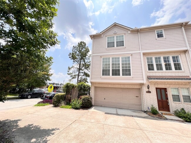 property at 1502 Crocker St