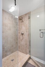 8172 Manitoba St in Playa Del Rey, CA - Building Photo - Building Photo