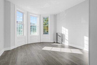 345 E 35th St in Brooklyn, NY - Building Photo - Building Photo