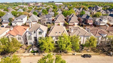 3334 University Park Ln in Irving, TX - Building Photo - Building Photo