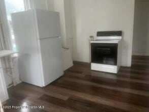 126 N Lincoln Ave in Scranton, PA - Building Photo - Building Photo