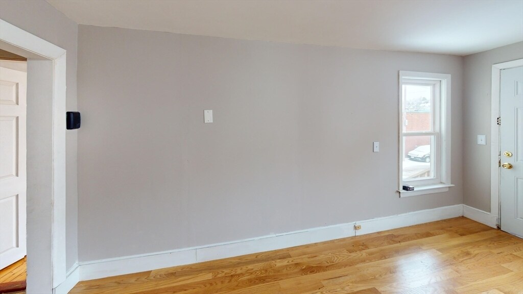 14 Johnson Ave in Quincy, MA - Building Photo