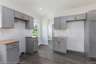 392 Philip St-Unit -1 in Detroit, MI - Building Photo - Building Photo
