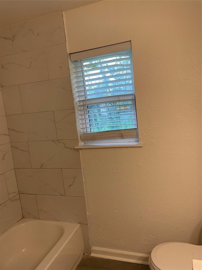 property at 9324 Nyssa St