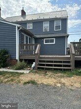 201 S Mary St in Hedgesville, WV - Building Photo - Building Photo