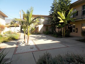 Huntington Place Apartments in Arcadia, CA - Building Photo - Building Photo