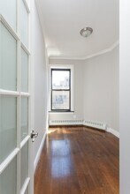 219 E 28th St in New York, NY - Building Photo - Building Photo