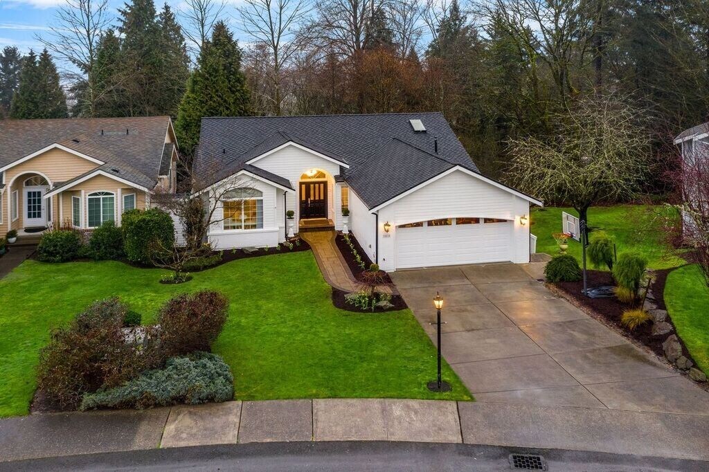 14814 137th Ln NE in Woodinville, WA - Building Photo