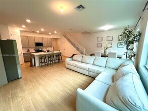 9045 Zevon Ct in Wellington, FL - Building Photo - Building Photo