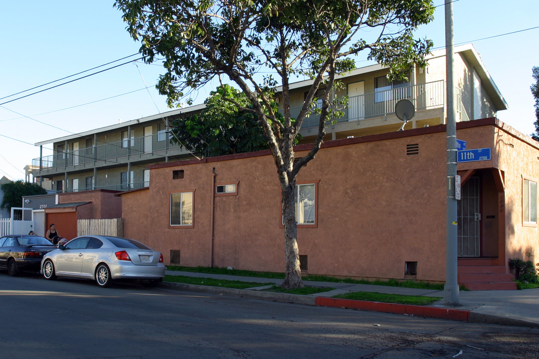 1088 Ohio Ave in Long Beach, CA - Building Photo