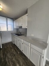 99-060 Kauhale St in Aiea, HI - Building Photo - Building Photo