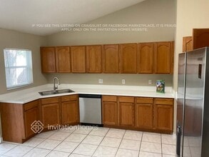 381 Coventry Estates Blvd in Deltona, FL - Foto de edificio - Building Photo