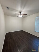 5005 Rose Gdn Lp in Killeen, TX - Building Photo - Building Photo