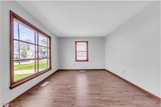 5607 Allanwood Dr in Cleveland, OH - Building Photo - Building Photo