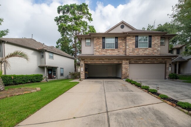 property at 18 Whitekirk Pl