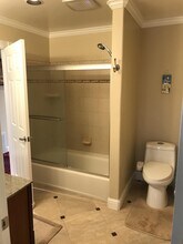 515 Hillcrest Ave in Pacific Grove, CA - Foto de edificio - Building Photo