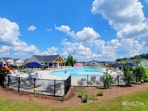 629 Emerald Bay Cir in Raleigh, NC - Building Photo - Building Photo