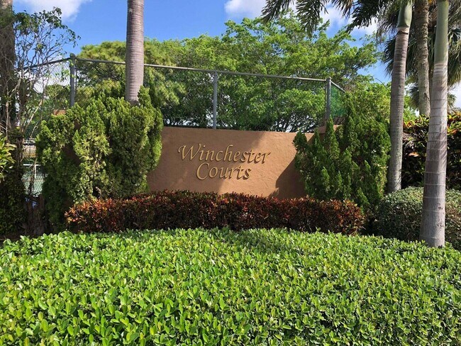 4300 Hazel Ave in Palm Beach Gardens, FL - Building Photo - Building Photo