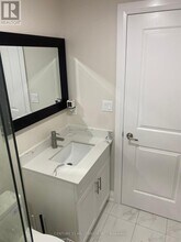 5 Darling Ave in Thorold, ON - Building Photo - Building Photo