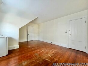 18 Quint Ave, Unit 3 in Boston, MA - Building Photo - Building Photo
