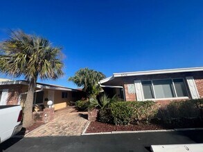 Lighthouse Point Apartments LLC in Lighthouse Point, FL - Foto de edificio - Interior Photo