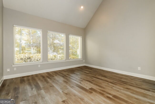 4048 Golfview Ct in Villa Rica, GA - Building Photo - Building Photo