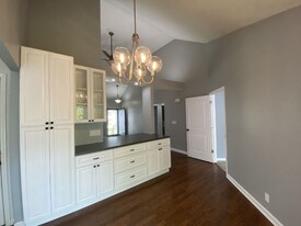 141 Agee Cir E in Hendersonville, TN - Building Photo