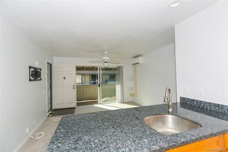 91-207 Hanapouli Cir-Unit -38T in Ewa Beach, HI - Building Photo - Building Photo