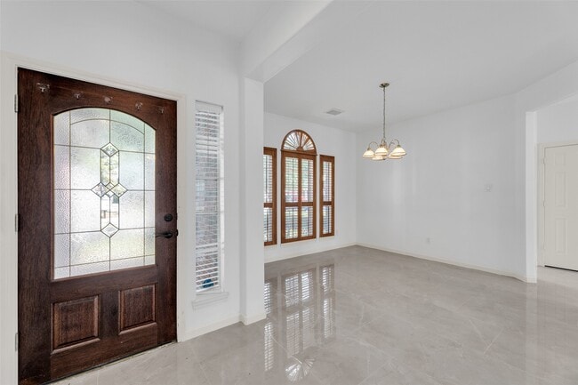 property at 24523 Rathford Ct