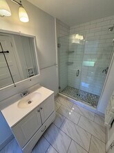 7 Upland Rd, Unit 5 in Cambridge, MA - Building Photo - Building Photo