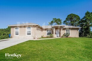 3018 33rd St SW in Lehigh Acres, FL - Building Photo